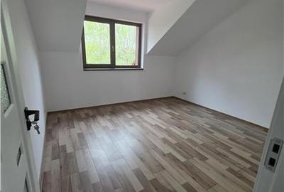 Duplex cu 4 camere cu Teren 500 Mp în Central - 22