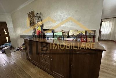Vila cu 8 camere de vanzare, teren 1580mp, Zona Praid Vila cu 8 camere de vanzare, teren 1580mp, Zona Praid - 28