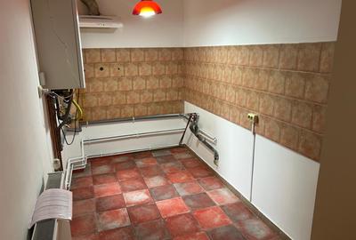 Soarelui,apartament 2 camere,40 mp,et 1/4,centrala,72000 euro - 11