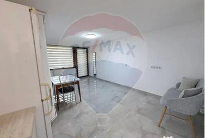 Apartament cu 3 camere decomandat în Hipodrom 1 - 9