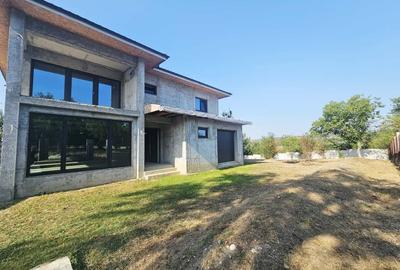 Vilă luminoasă, 4 camere, cu teren generos – Com. Plopu - 2