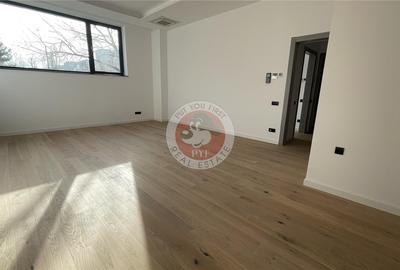 Apartament cu 2 camere semidecomandat în Floreasca