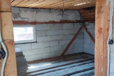 Casă cu 3 camere în Frumosu - 8