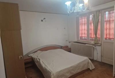 Apartament cu o camera,balcon,,40mp,biserica catolica,centrala,termopane, - 2
