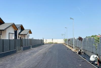 Casă individuală cu 4 camere cu Canalizare în Frumușani - 5