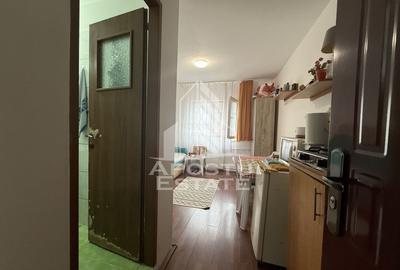 Garsoniera, bloc de apartamente anvelopat,  investitie, zona Girocului - 2