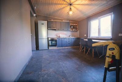 Cabana (8 dormitoare ?i piscina interioara) de vanzare in Bozanta Mare - 10