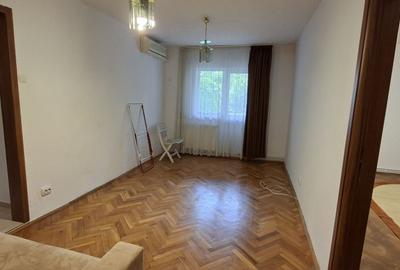 Apartament cu 4 camere decomandat, mobilat în Torontalului - 11