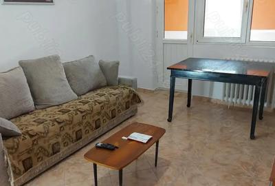 Proprietar inchiriez apartament doua camere Obor-Metrou