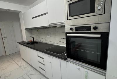 Apartament cu 4 camere semidecomandat în Apusului - 9