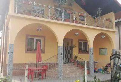 Casă în Belcești - 5