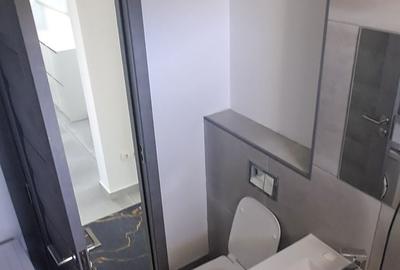 Apartament cu 2 camere decomandat în Uzina 2 - 2