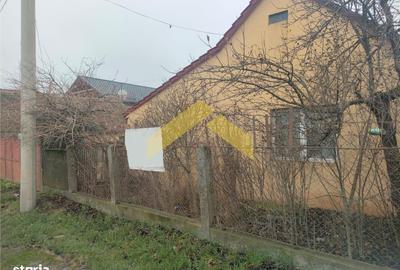 Casă cu 2 camere în Păuliș - 2