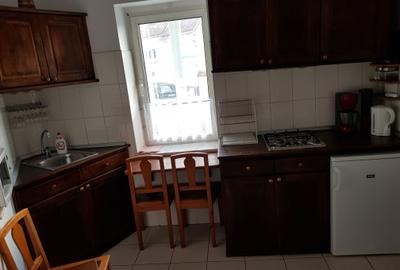 Apartament cu 3 camere semidecomandat în Ultracentral