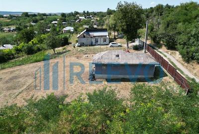 Casa ?i teren de vanzare in Parincea jud. Bacau. - 3