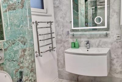 Birou, de 152 mp, în P-ța Romană - 10