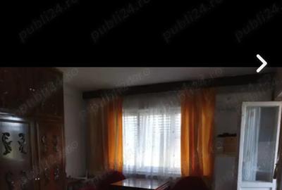 Proprietar ofer pentru inchriat un apart cu o camera, decomandat langa Facultatea de Medicina, 270 e - 3