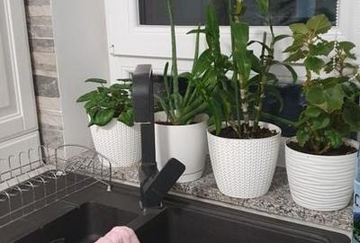 Coresi -Bloc Maurer M9, etajul 1, mobilat, parcare - 18