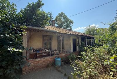 Teren intravilan de 678 mp, în Tătărași - 3