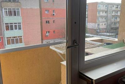 Apartament cu 2 camere semidecomandat în 23 August - 8
