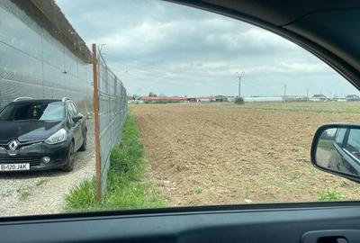 Spațiu comercial, în Crevedia - 1