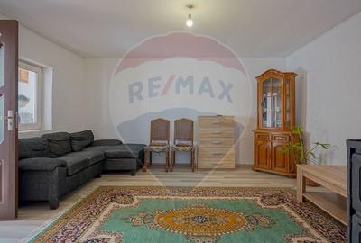 Casa / Vila cu 3 camere de vanzare
