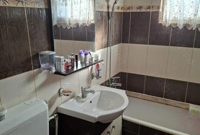 Vand apartament 2 camere cofort 1 zona centrala - 6