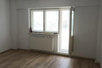 Garsoniera spatioasa – Km 4-5 | Etaj 4/8 | Balcon + Boxa | 47,23 mp - 2