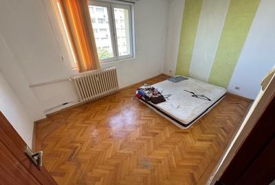 Apartament trei camere , sector 2 ,zona Obor - 5