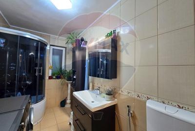 Apartament cu 2 camere semidecomandat, mobilat în Florești - 3