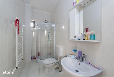 Casă cu 4 camere cu Canalizare în Cireșu - 11