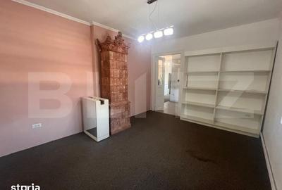 Spațiu comercial, de 100 mp, în Central - 3