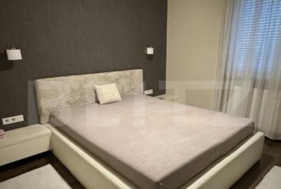 Apartament ultracentral, 103 mp utili, cu garaj si curte - 1