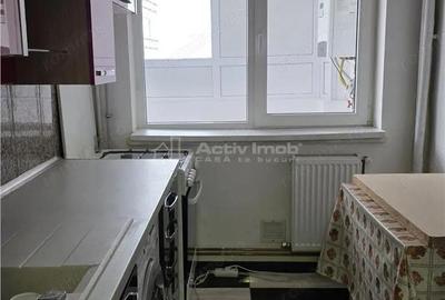 Apartament cu 2 camere decomandat în Valea Rosie - 3
