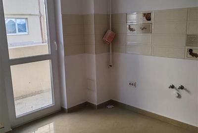 Apartament cu 3 camere decomandat în Valea Lupului - 2