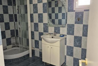 Casă cu Teren 1800 Mp în Brădești - 5