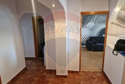 Apartament cu 3 camere de vanzare in zona Stefan cel Mare - 9