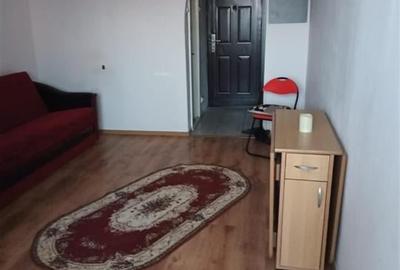 Garsonieră circulară în Nicolina