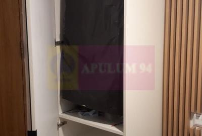 Apartament cu 3 camere semidecomandat, mobilat în P-ța Romană - 53