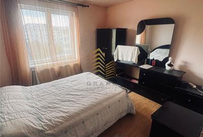 Apartament cu 3 camere decomandat în Central - 6