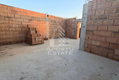 Jumatate de duplex pe parter cu 3 camere si 2 bai, Sag - 7