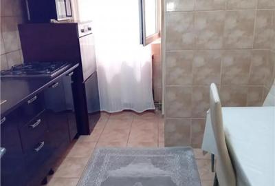 Apartament cu 2 camere decomandat în Răcădău - 2
