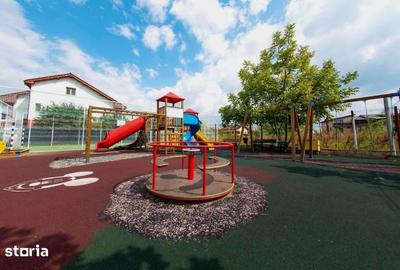Casă cu 5 camere cu Teren 185 Mp în Central