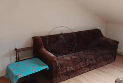 Apartament cu 4 camere decomandat în Central - 3