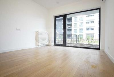 Birou, de 41 mp, în Baza 3 - 1