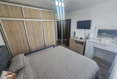 Apartament cu 2 camere semidecomandat în Micro I - 1
