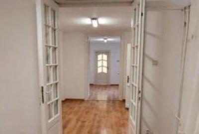 Vila P+1  Vasile Lascăr / Ștefan cel Mare, Birouri - Locuinta, 7 camere, 130mp. Vila P+1  Vasile Lascăr / Ștefan cel Mare, Birouri - Locuinta, 7 camere, 130mp. - 2