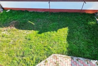 Casă cu 5 camere cu Teren 550 Mp în Dumbrava - 1