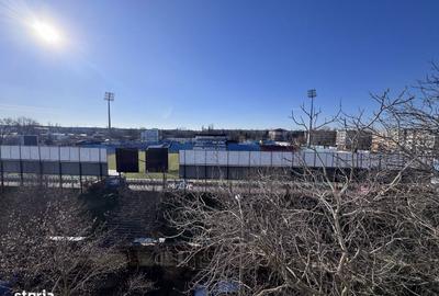 Apartament cu 3 camere decomandat în Siderurgiștilor - 13