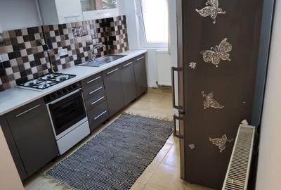 Garsonieră decomandată în Central - 2